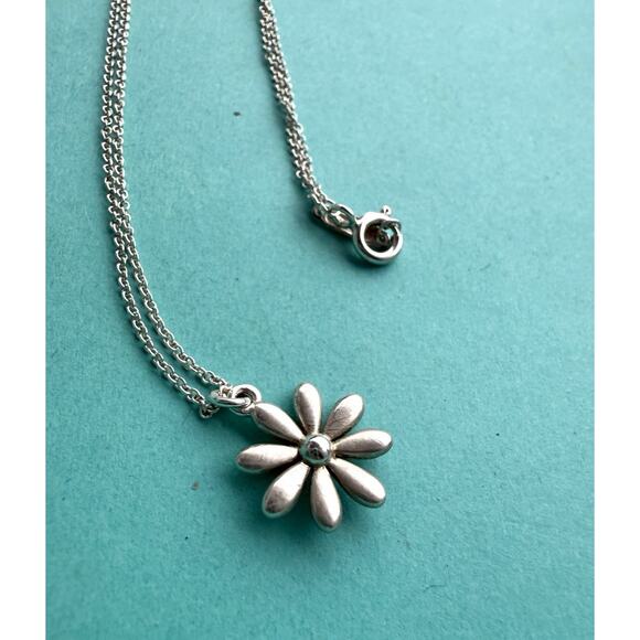 Tiffany & Co. Sterling Silver 925 Daisy Flower Pendant Necklace 16”- Matte - Picture 3 of 9